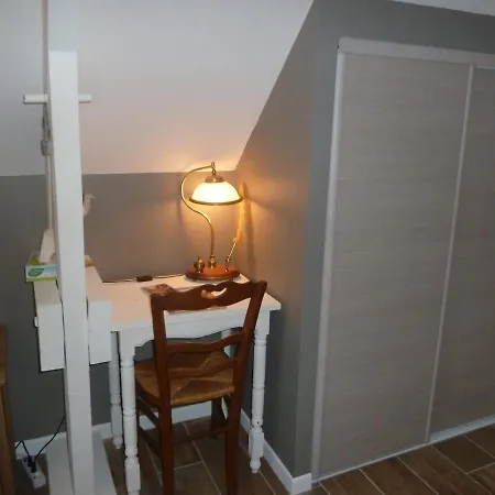 Bed & Breakfast Honfleuraise 3*